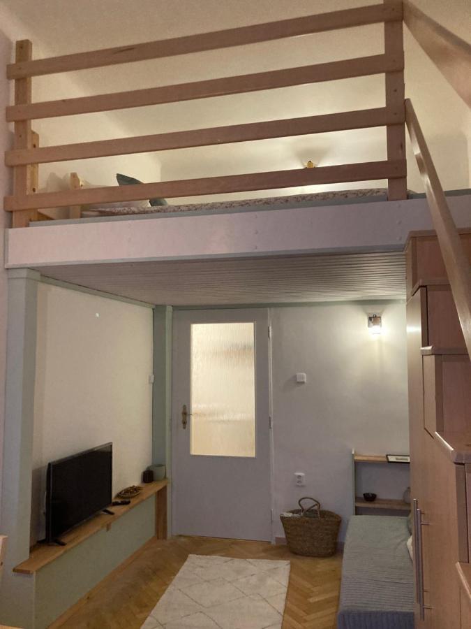 Apartment Jana Masaryka Прага Екстериор снимка